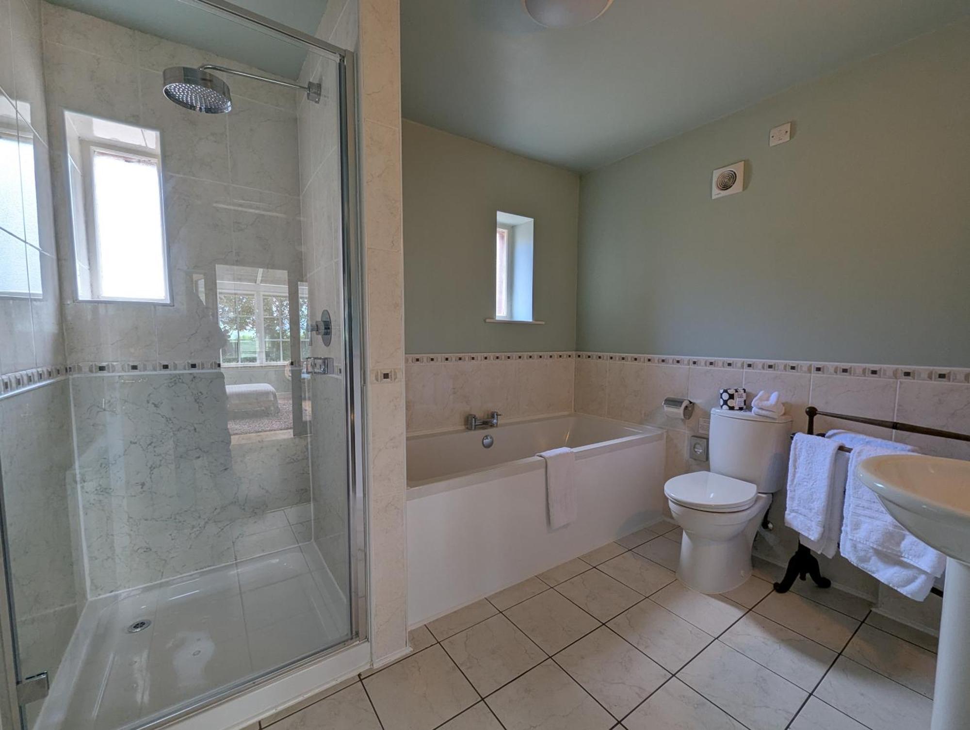 Closeburn Trigony Hotel And Garden Spa מראה חיצוני תמונה